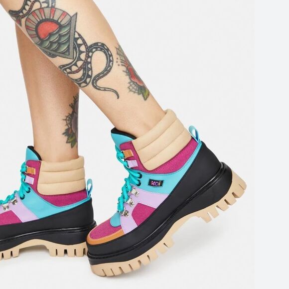 KOI PEACE CRAFT COLORBLOCK BOOTS - Picture 1 of 6